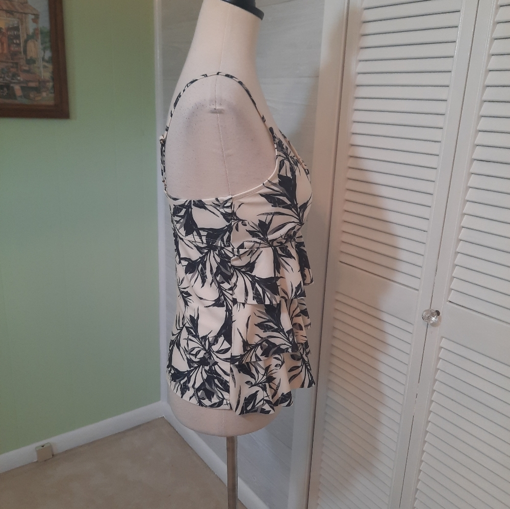 Nicole Miller three tier ruffle tankini swim top medium NWT *C1 - Picture 3 of 7